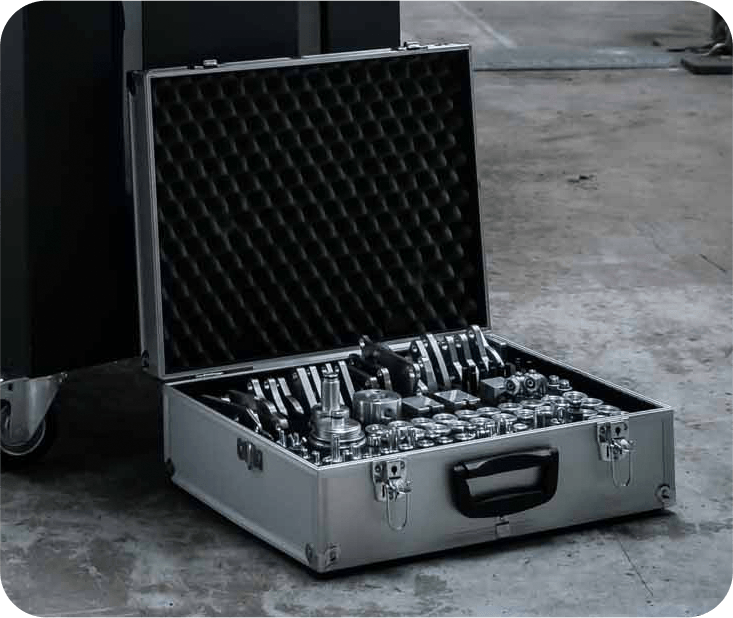 Case with the Ravenol Kit 2 adapter set