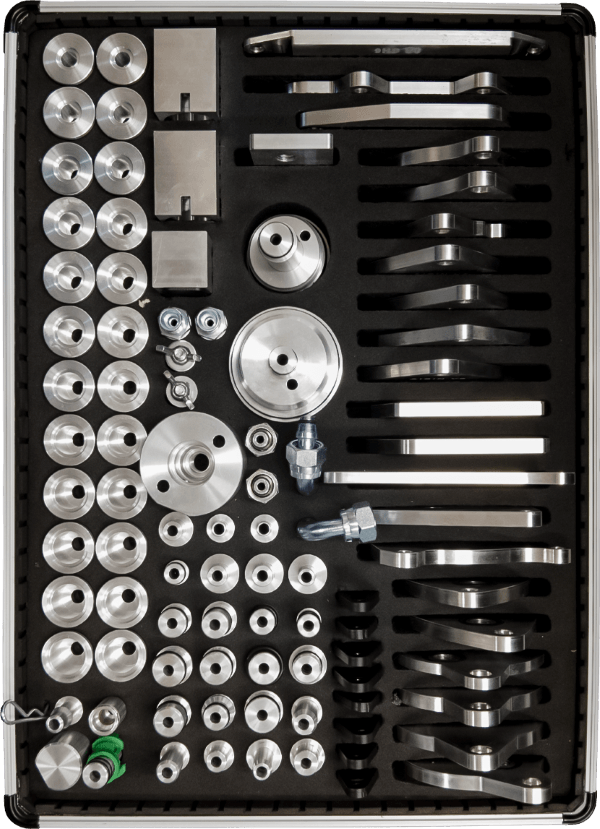 Case with the Ravenol Kit 2 adapter set